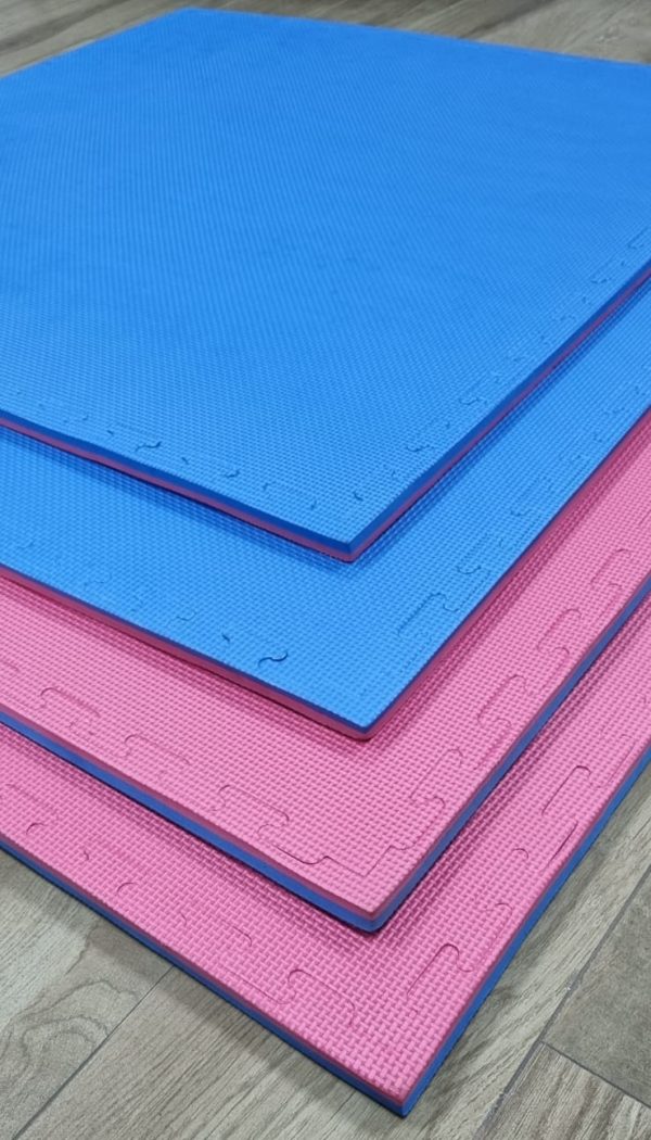 TATAMI BLUE/RED PUZZLE LGF 100X100 CM - 20 MM
